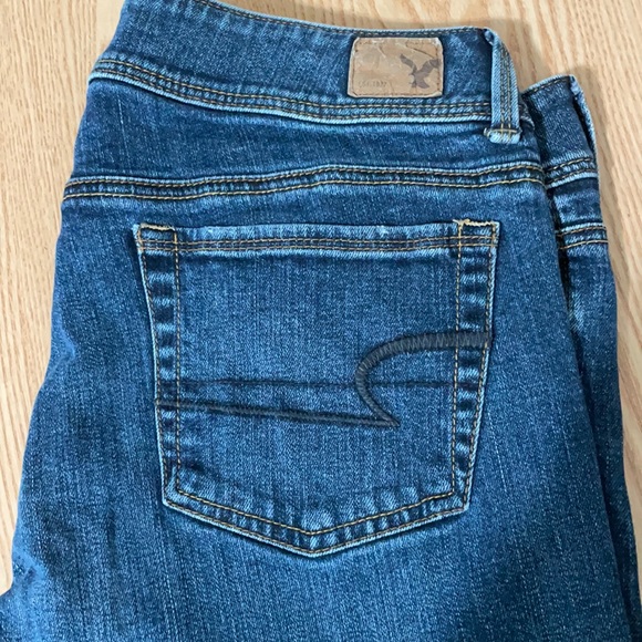 American Eagle lightly distressed Bootcut jeans - Picture 12 of 16